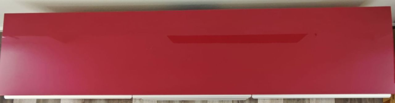 Edles Sideboard Hochglanzlack rot