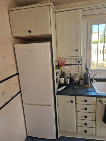 Built-in kitchen — free to take
