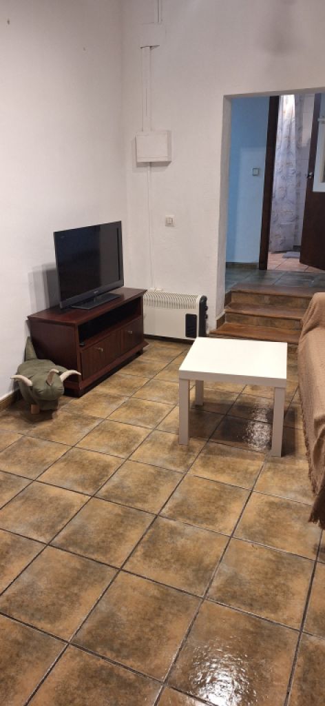 Simple apartment for long-term rent in Capdepera!