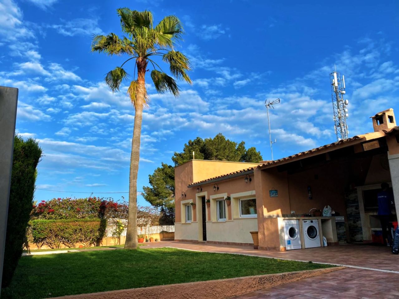 Detached house Cala Romántica with pool, garden and close to the beach