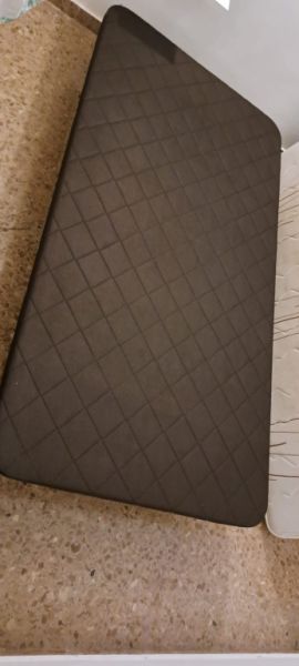 Base de cama individual de 105 x 2 mts.