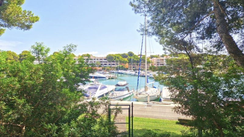 Einzigartige Investmentgelegenheit in Santa Ponsa – 2 Grundstücke mit Villa