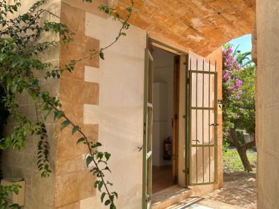 Einzigartiges Geschäftslokal im Inselosten