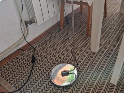 Elegant LED desk lamp