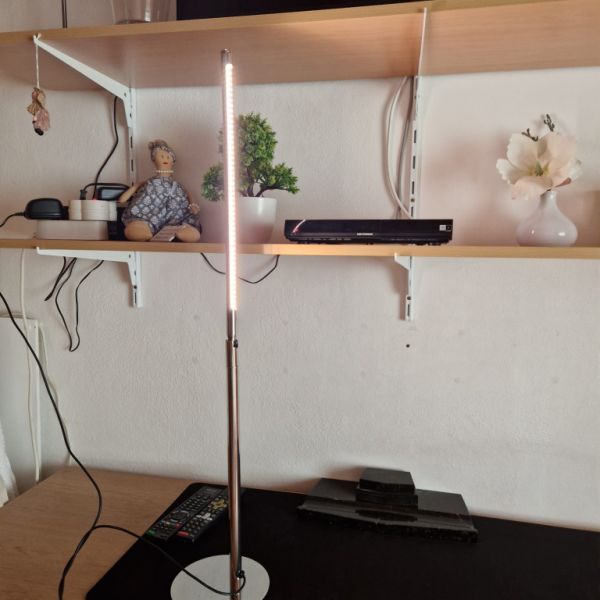 elegant desk lamp