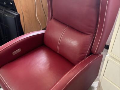 Elektrischer Relaxsessel aus echtem Leder – maximaler Komfort