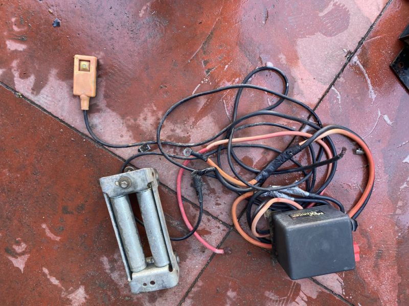 Electric Headband For 4x4 Vehicle Trailer et