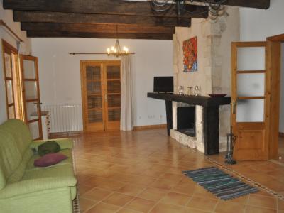 Enorme teilmöblierte FInca mit Ölheizung, Pool und Meerblick bei Porto Colom--- F 181