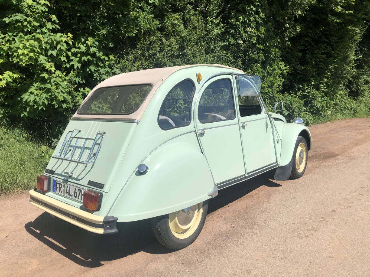 Ente 2 CV, yr 1982 FOR SALE