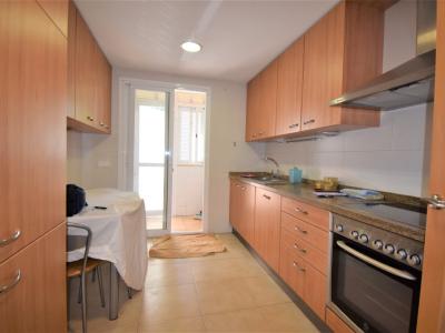 Ground floor rental 3 bedrooms, 2 bathrooms, garden, garage, storage room, communal pool