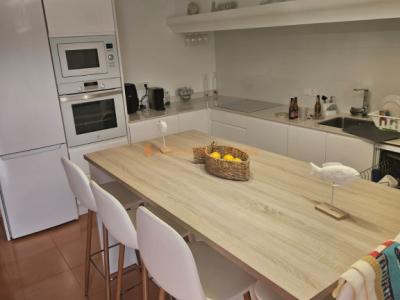 Ground floor house for rent in Port Vell