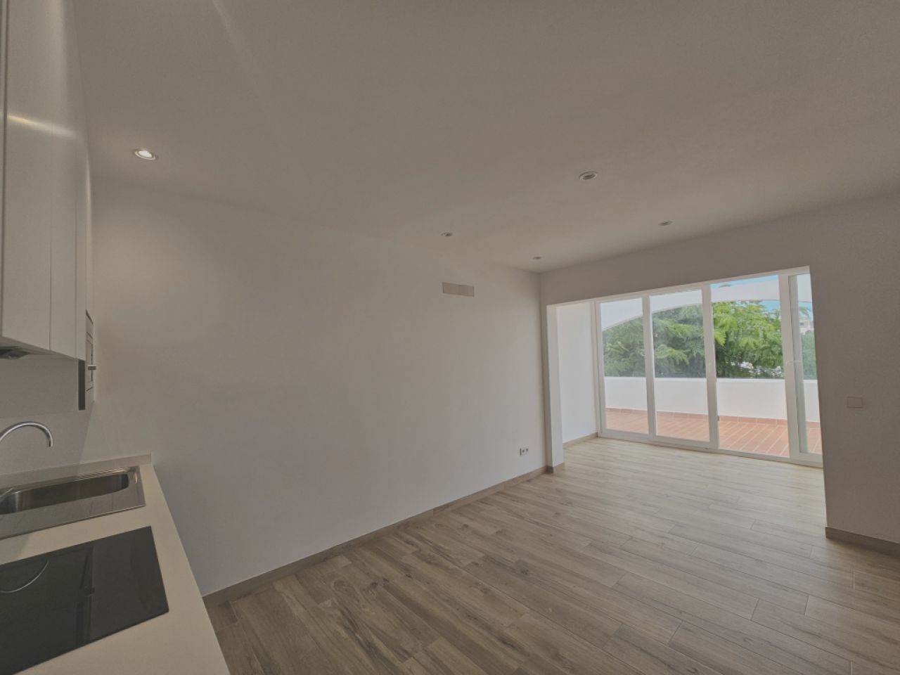 Primera ocupación, apartamento estiloso en Cala Dor con terraza XXL y jardín de invierno