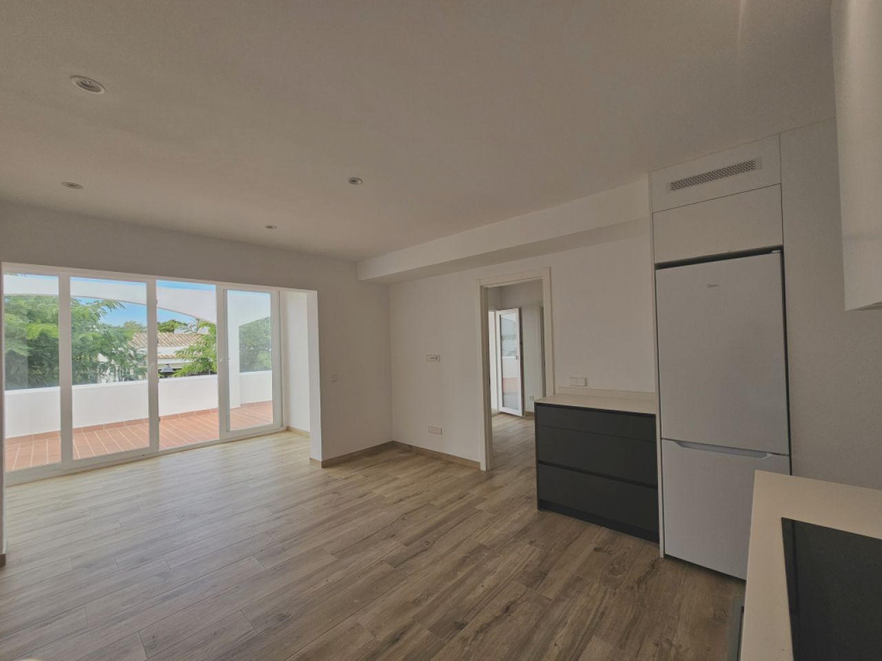 Primera ocupación, apartamento estiloso en Cala Dor con terraza XXL y jardín de invierno