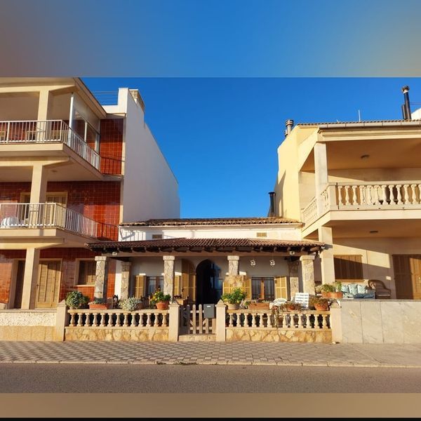 Es Trenc - Casa con permiso para 3 plantas- primera línea-