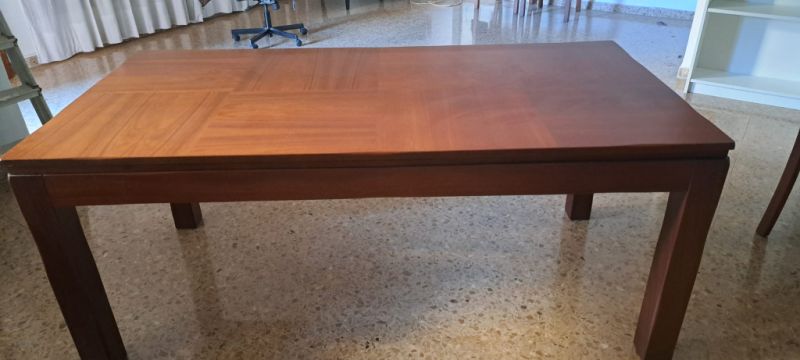 Mesa comedor y sillas