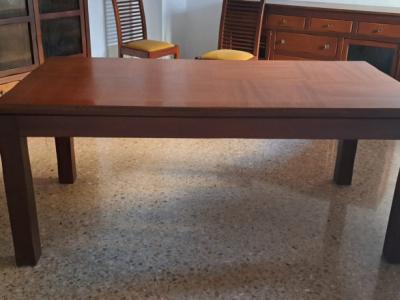 Mesa comedor y sillas