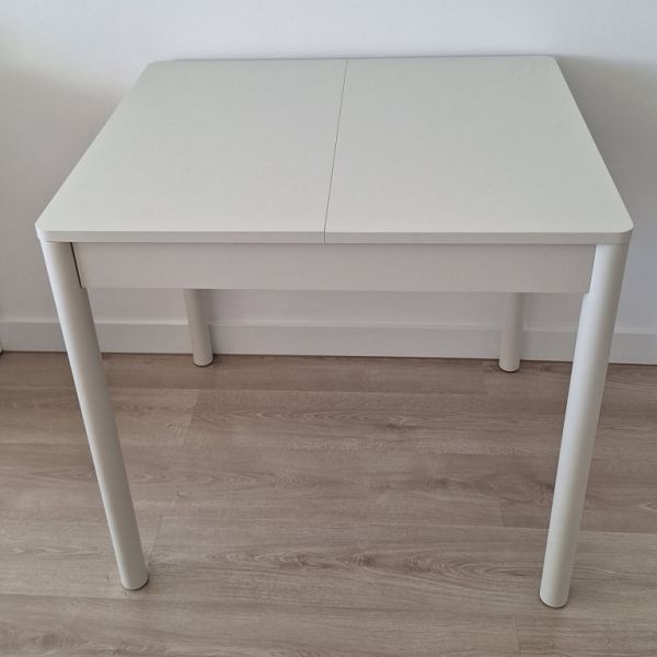 Dining table white - new / still in original packaging
