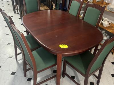 Esszimmertisch mit 6 Stühlen – nur 50 €