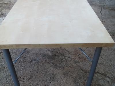 Dining table for sale