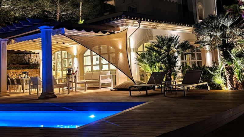 Empresa de iluminación premium consolidada en España en traspaso