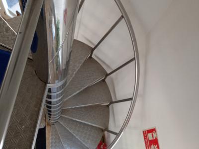 Existenz Yacht & Immobilien Broker Büro Werkstatt abzugeben