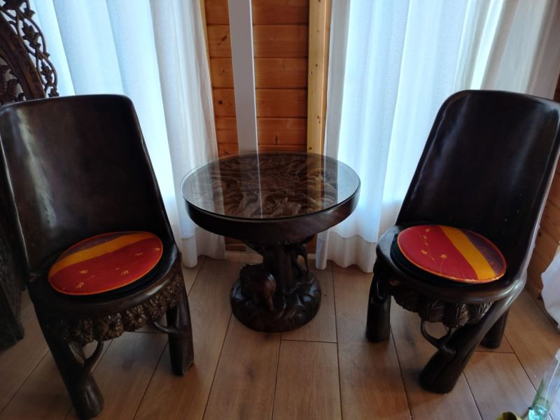 EXCLUSIVE:   Massive tropical wood seating set - 4 chairs and 1 table