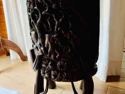 EXCLUSIVE:   Massive tropical wood seating set - 4 chairs and 1 table