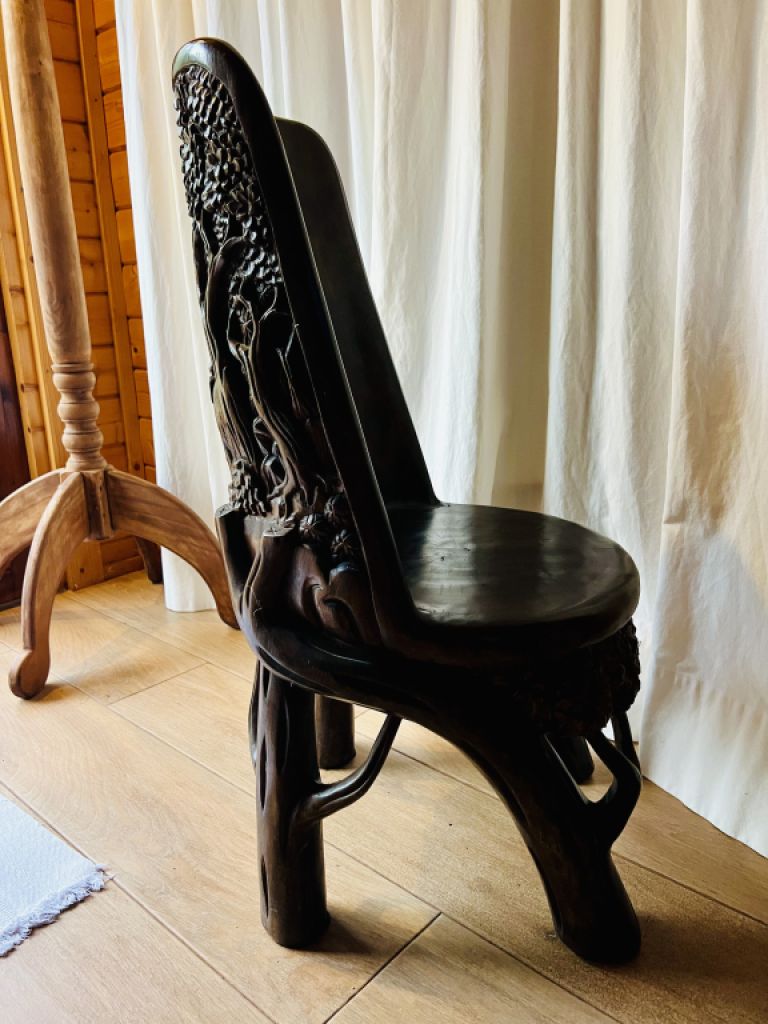 EXCLUSIVE:   Massive tropical wood seating set - 4 chairs and 1 table