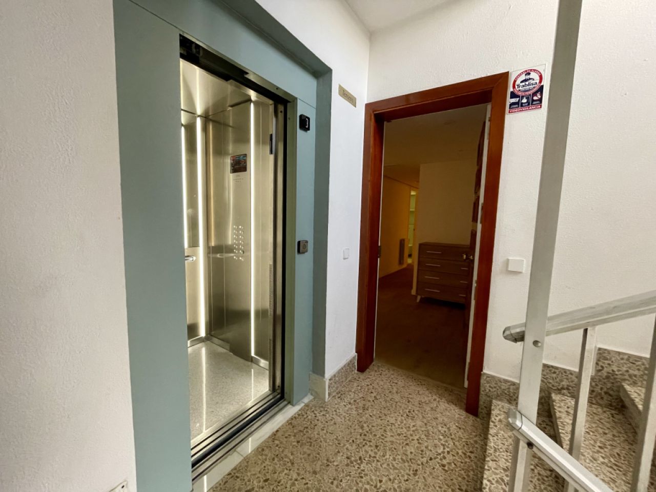 Exklusive Erstbezug-Wohnung nach kompletter Renovierung in Palma