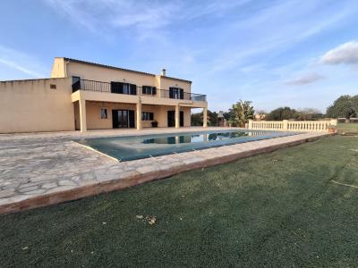 Exklusive und elegante 2 Etagenfinca mit allen Extras bei Campos-Felanitx -- F 50