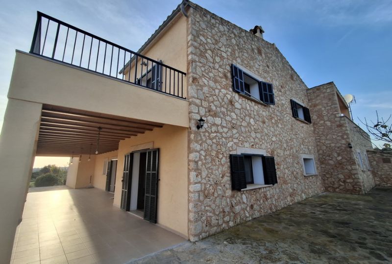 Exklusive und elegante 2 Etagenfinca mit allen Extras bei Campos-Felanitx -- F 50