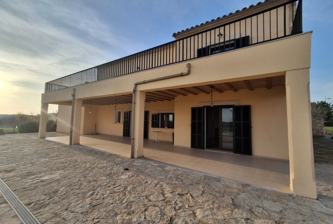 Exklusive und elegante 2 Etagenfinca mit allen Extras bei Campos-Felanitx -- F 50