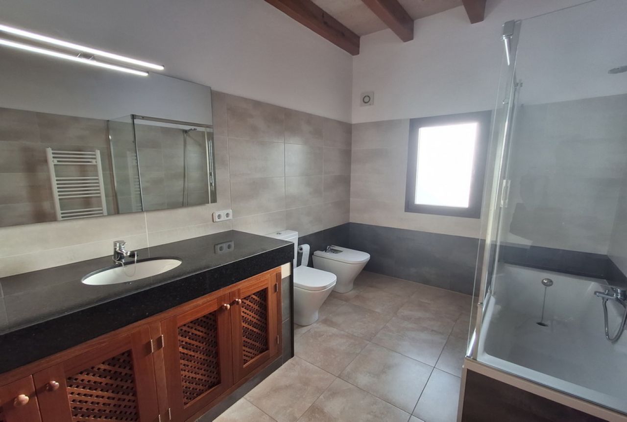 Exklusive und elegante 2 Etagenfinca mit allen Extras bei Campos-Felanitx -- F 50