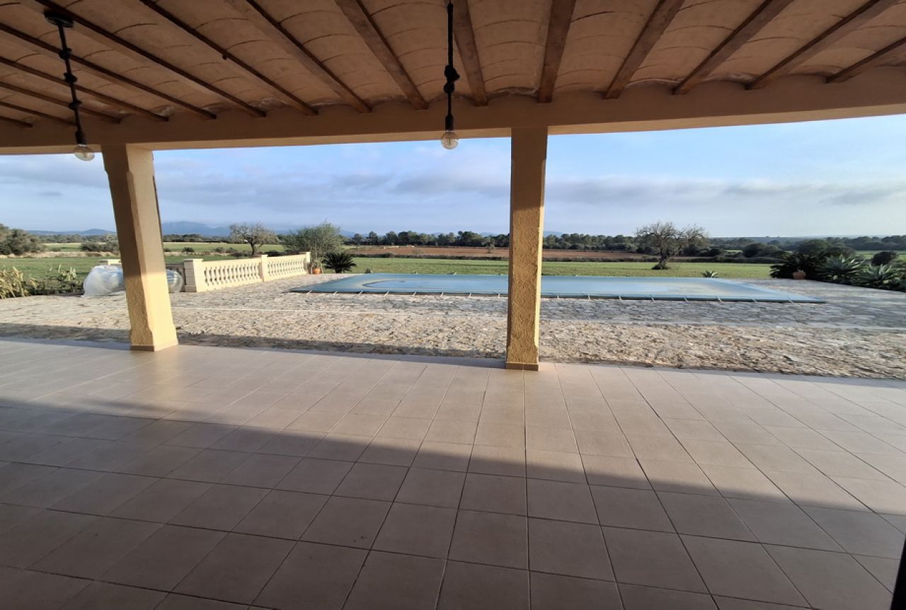 Exklusive und elegante 2 Etagenfinca mit allen Extras bei Campos-Felanitx -- F 50