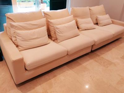 Exklusives grosses Sofa