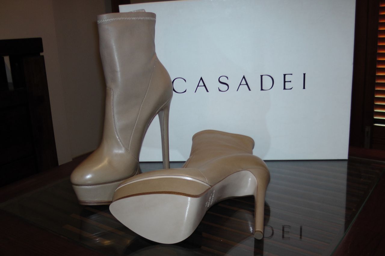 Extra edle High-Heels Stiefeletten