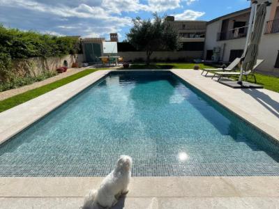 Fantastisches Dorfhaus im Chalet-Stil in Villafranca — Nahe dem Flughafen und 25 Minuten nach Palma