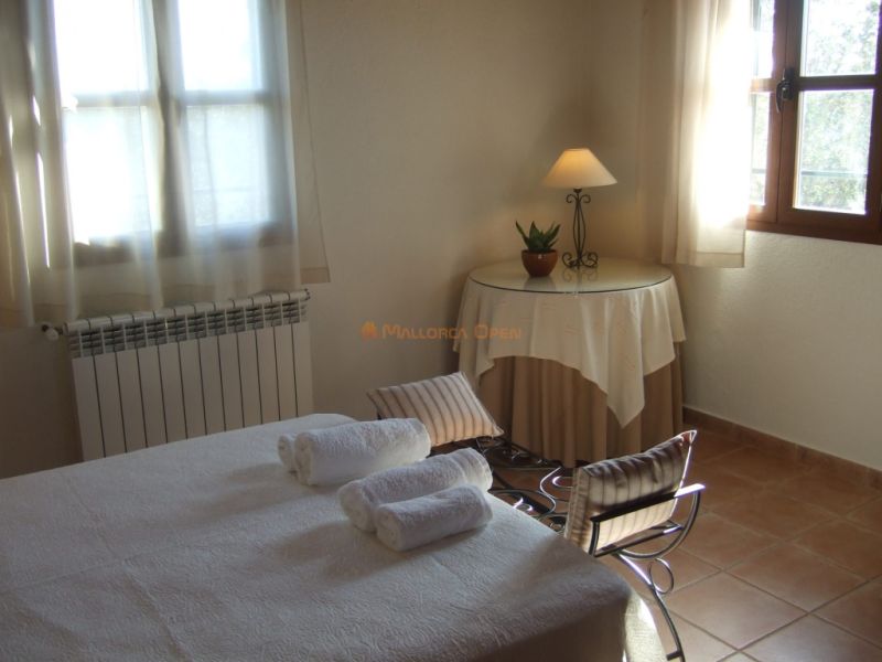 Fantastisches Haus in Arta zu vermieten – 240 m² Wohnfläche