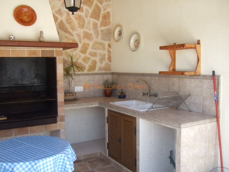 Fantastisches Haus in Arta zu vermieten – 240 m² Wohnfläche