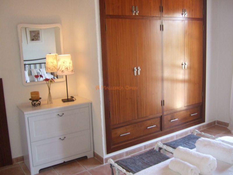 Fantastisches Haus in Arta zu vermieten – 240 m² Wohnfläche