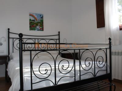 Fantastic house for sale with guest apartment between Manacor and Alcudia