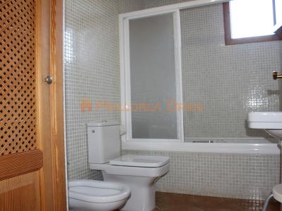 Fantastic house for sale with guest apartment between Manacor and Alcudia