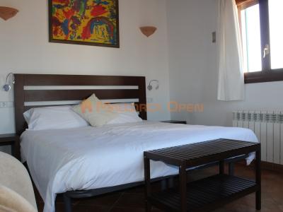 Fantastic house for sale with guest apartment between Manacor and Alcudia