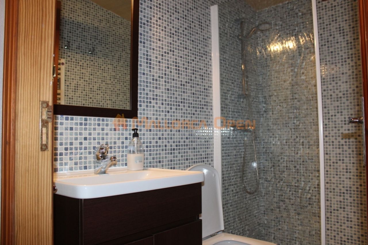 Fantastic house for sale with guest apartment between Manacor and Alcudia