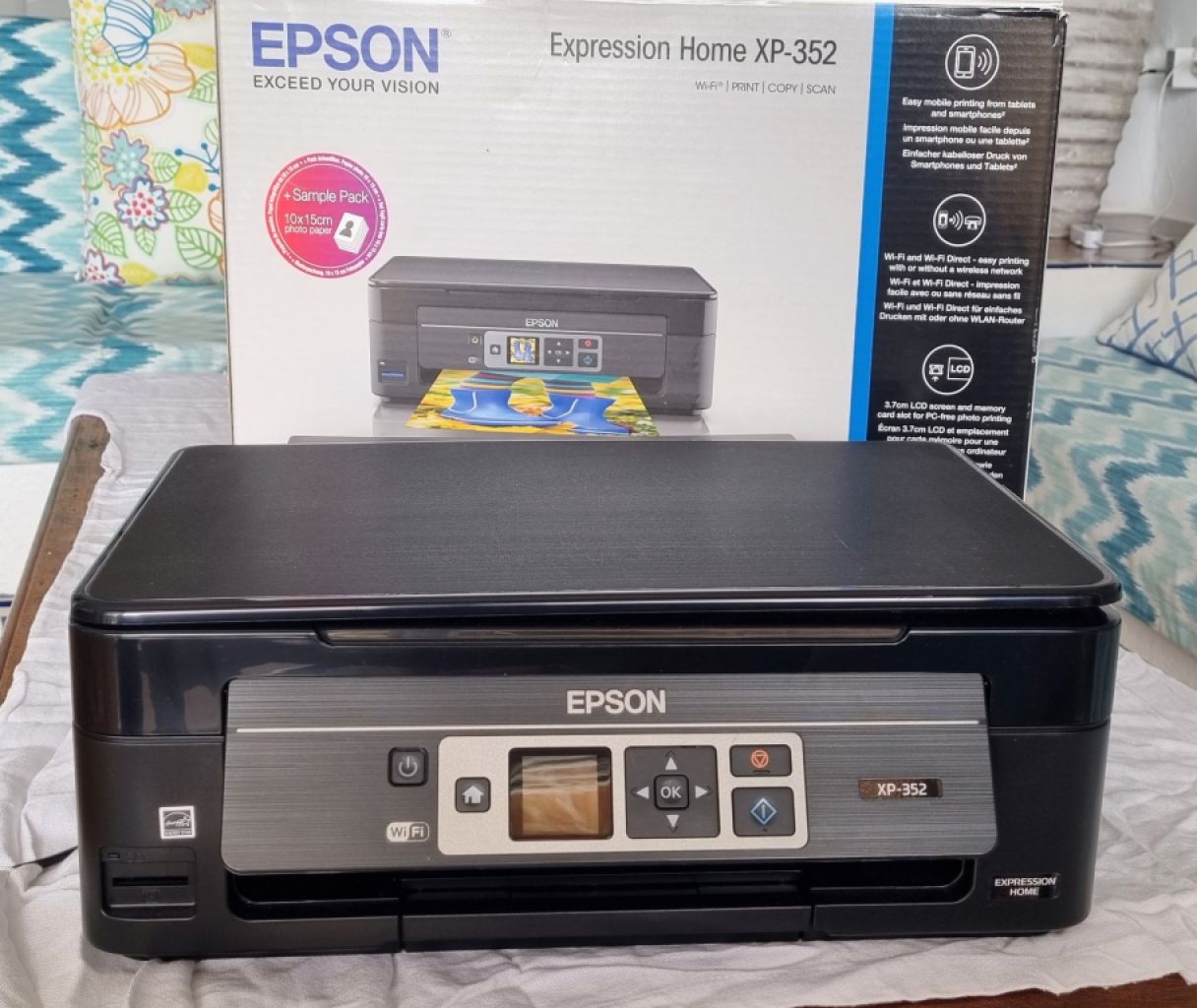 Impresora a color, escáner, copiadora, Wi‑Fi, EPSON Expression Home XP-352 conjunto completo
