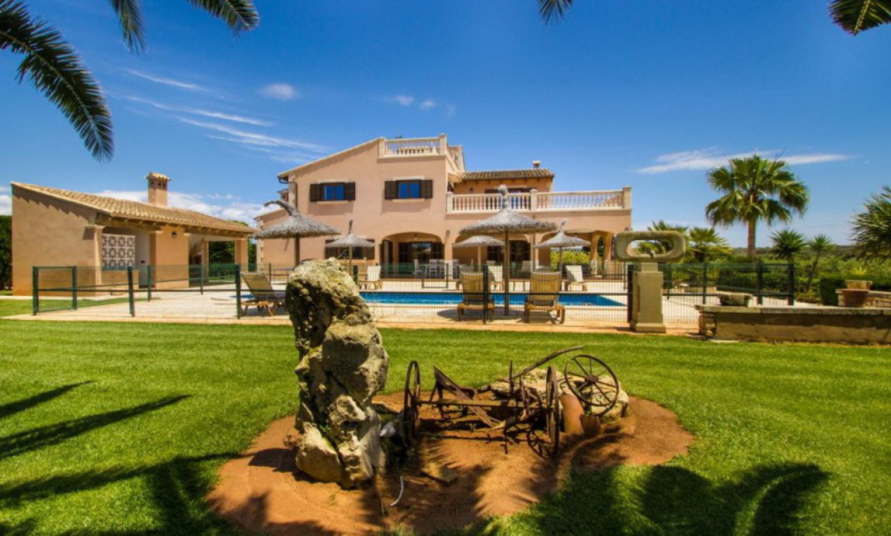 FERIEN IM SÜDOSTEN: Grosse und elegante Finca mit allen Extras bei Ses Salines - Colonia - F 37 FZ