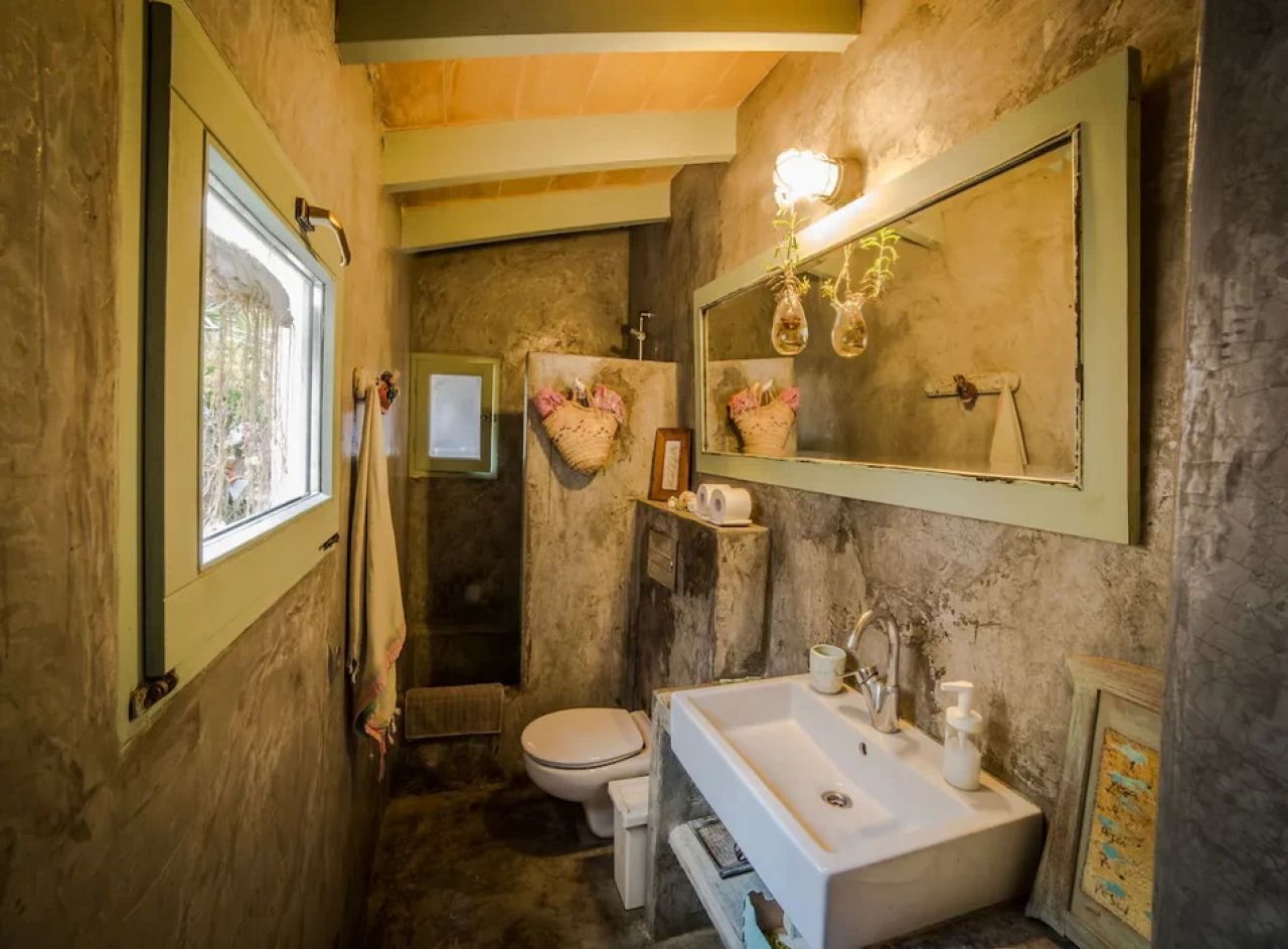 Ferienvermietung eines schönen Dorhauses mit Innenhof und Terrasse in Es LLombards --- DH 12 FZ