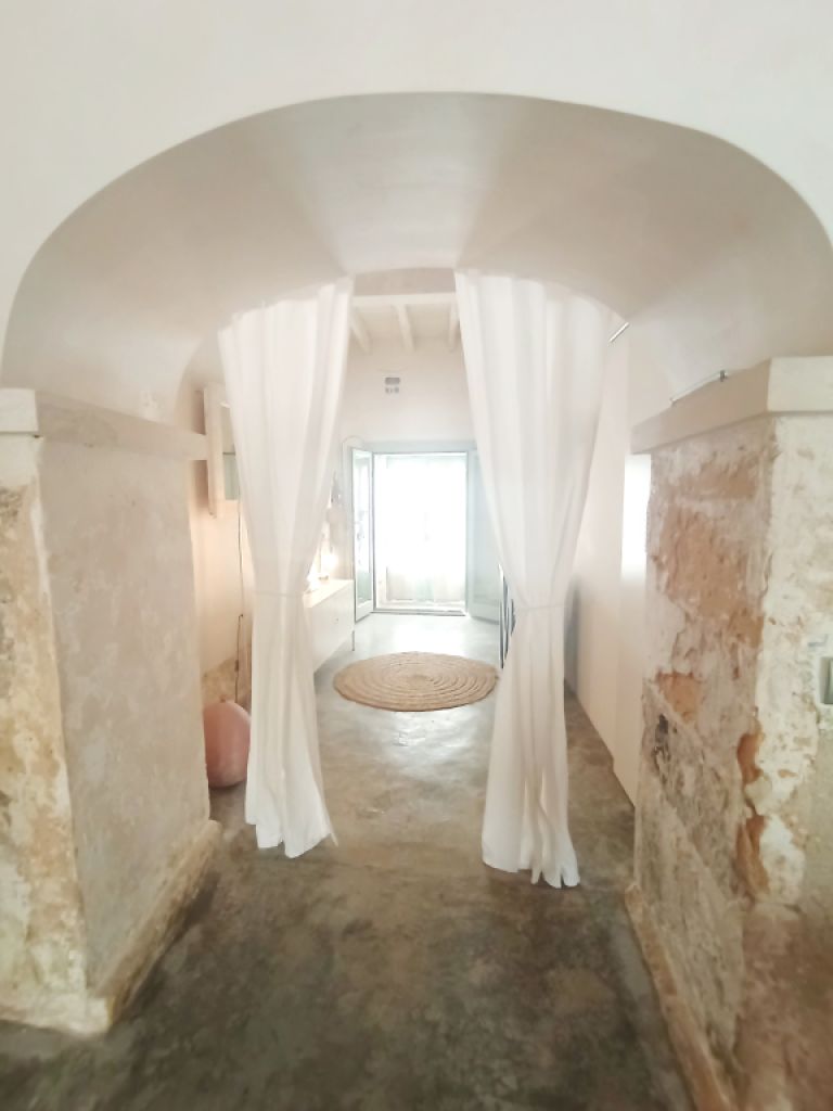 Ferienvermietung eines schönen Dorhauses mit Innenhof und Terrasse in Es LLombards --- DH 12 FZ