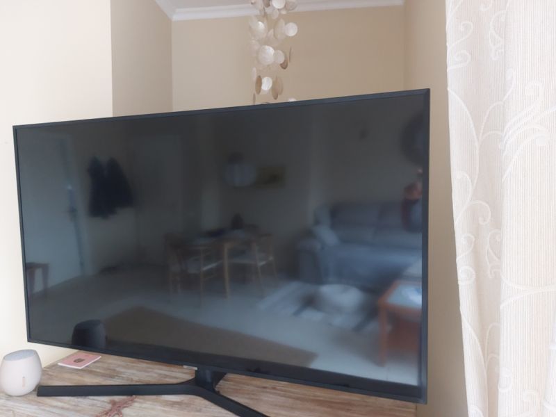 Samsung HD TV, excellent condition