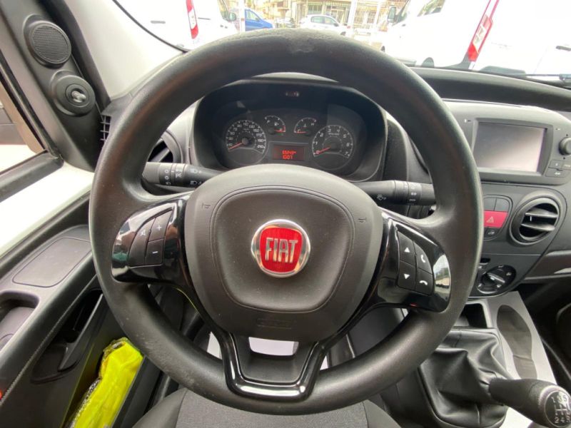 Fiat Fiorino Cargo 80Cv mit REGALSYSTEMEN